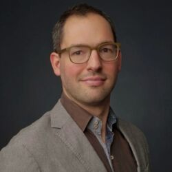 Máté Péntek